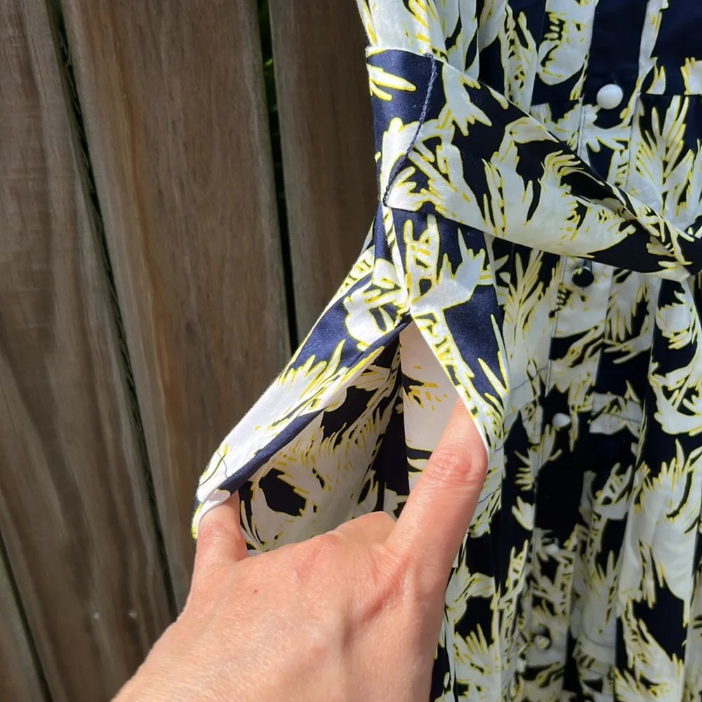Diane Von Furstenberg button down dress - Picture 5 of 12